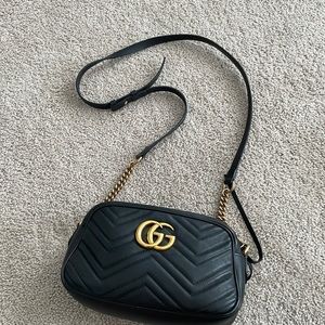 GG Marmont small matelassé shoulder bag